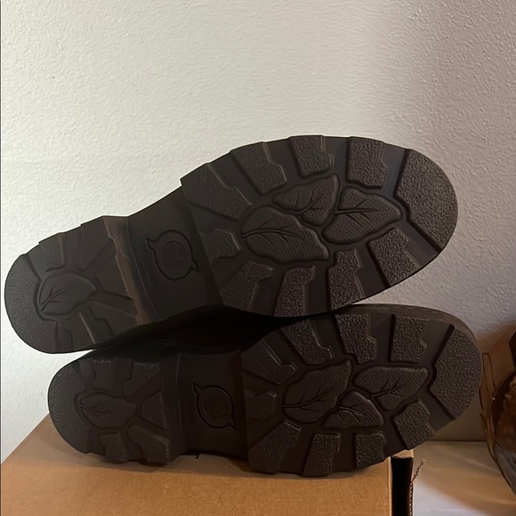 Born 🌟HP🌟 Brown Leather Ankle Boot Women’s  Boots - Picture 4 of 7